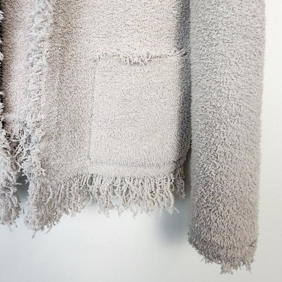 Barefoot Dreams Cozychic Light Gray Fringed Jacket Cardigan Sweater Size Medium - Picture 7 of 8